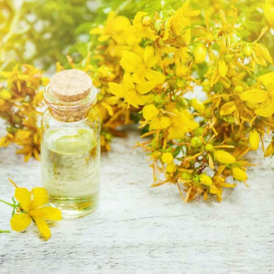 Baisfu Natural Ylang Ylang Oil – Steam-Distilled Floral Essential Oil from Cananga odorata for Perfumery, Cosmetics, Aromatherapy, and Food Applications
